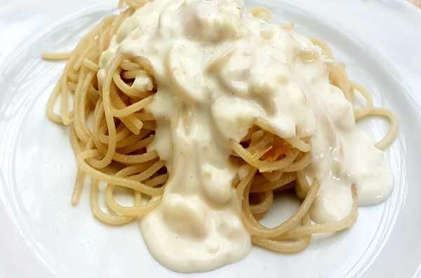 Receita de Molho Branco para Macarrão