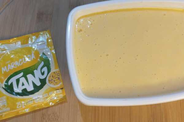 Receita de Mousse de Maracujá Simples com  Suco Tang